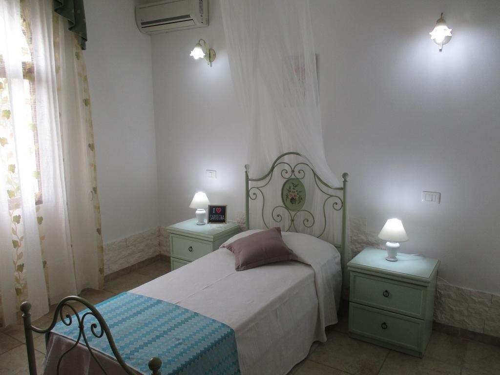 Villa Margherita Suite & Charme Pula Szoba fotó
