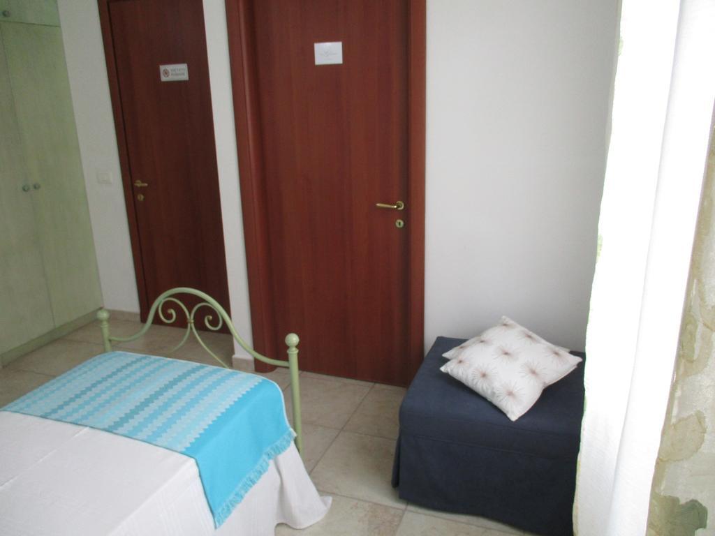 Villa Margherita Suite & Charme Pula Szoba fotó