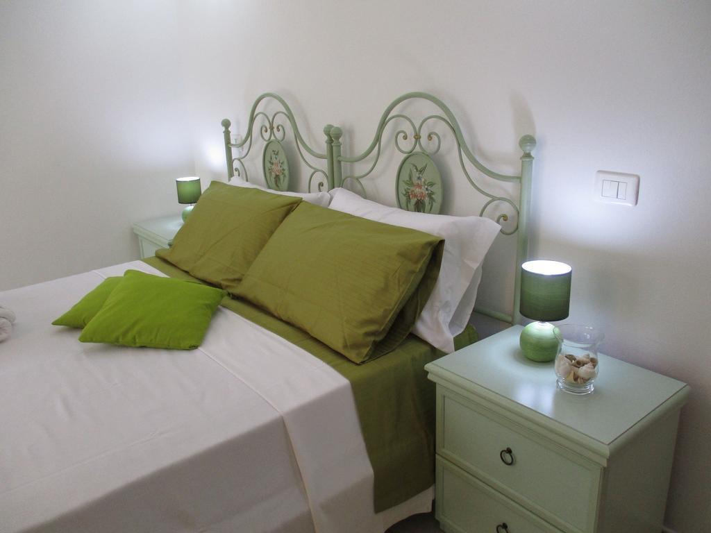 Villa Margherita Suite & Charme Pula Szoba fotó